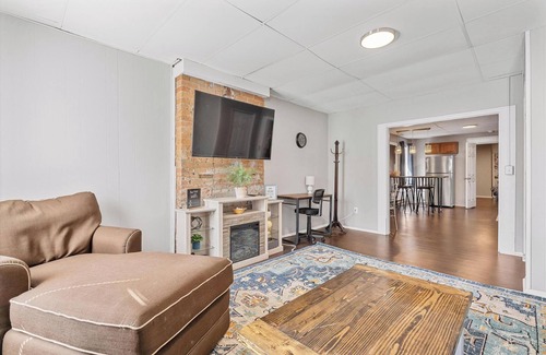 Wilmington Apartamento | Luxury in the Heart of Downtown Wilmington, Minutes from WEC