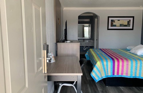 Northside Hotel | LUXURY INN