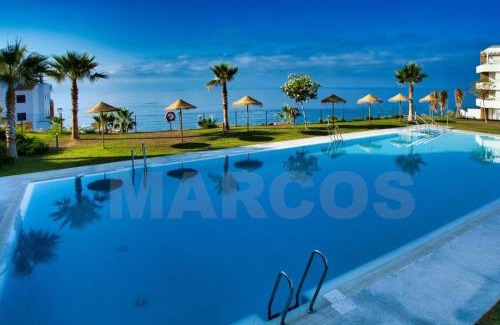 Torrox Costa Apartamento | Luxury Isea Calaceite apartment with fantastic seaview
