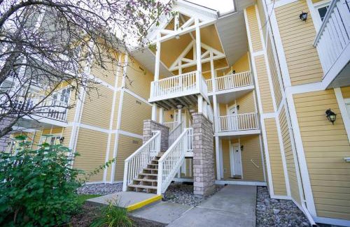 Oro-Medonte Apartamento | Luxury Jacuzzi Suite-Full Kitchen