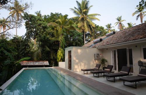 Kathaluwa Villa | Luxury Jungle Villa with an Infinity Pool, Yoga Shala and Gym