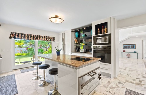 Kahala Casa | Luxury Kahala Oasis by Gather: Spacious 6BR Retreat w/ Pool, Spa & Near Beach