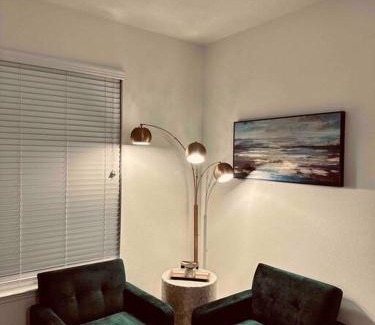 Palm Coast Casa | Luxury King Suite, 3BR 2BA, Beach Vibe, Top-Tier Amenities, Prime location