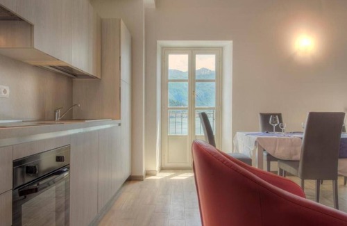 Cadenabbia Apartamento | Luxury Lake Front Britannia Apartments