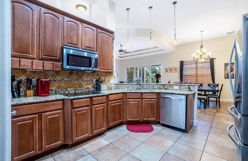 Clermont Casa | Luxury Lake Home