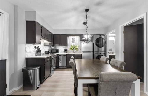 Indian Point Cabina | Luxury Lake Lodge 51 - Near Silver Dollar City!
