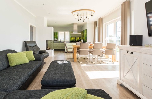 Krakow am See Casa | Residencia de lujo en el lago con sauna, chimenea, acceso privado al lago -25% - Ferienhaus Rohrdommel 2