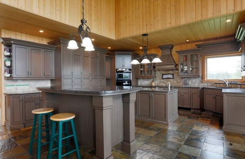 Falcon Lake Cabina | Luxury Lakefront Cabin on Falcon Lake