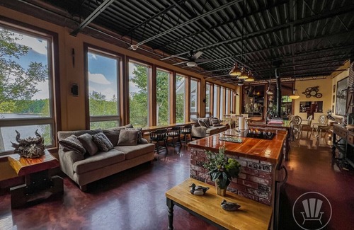 Unorganized Centre Parry Sound Complejo | "Luxury lakefront escape in Northern Muskoka - your private retreat awaits."