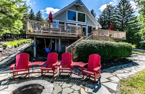 Poplar Ridge Casa | Luxury Lakehouse, sunsets, kayaks, hot tub, sauna, 20 min to Skaneateles Village