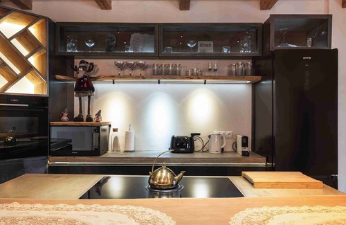Taisten Apartamento | Luxury Larch Loft, perfect for groups/family of up to 6 people
