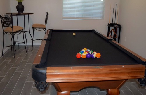 Avondale Casa | Luxury Large New Build 10 minutes from Glendale State Farm Stadium