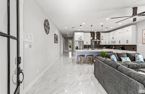 El Lago Casa | Luxury Living at Seabrook Escape with an Outdoor Oasis!