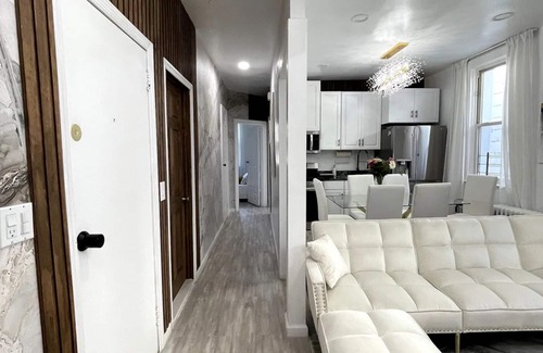 Southeast Yonkers Casa | Luxury Living in the Heart of NY