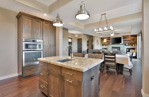 Prescott Casa | *luxury living in this spacious and stylish home, Min From Downtown!