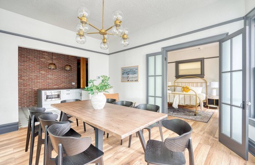 Goose Hollow Casa | Luxury Living on NW 23rd Ave, Walk Score 99