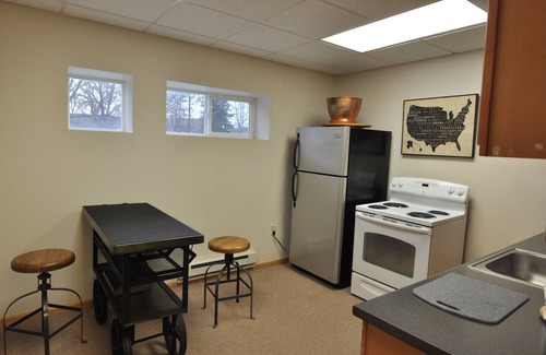Billings Condominio | Vida de lujo, o una sutie de negocios, cerca de MSU-B, y el corredor médico.