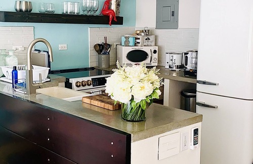 Dickenson Bay Apartamento | Luxury living spaces for your next adventure vacation!
