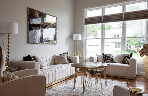 Eagan Casa | Luxury Living - Spacious & Deluxe Home