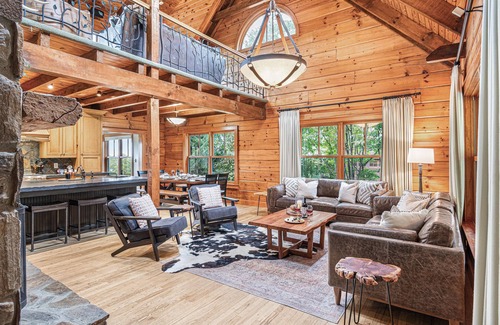 Banner Elk Cabina | Luxury Lodge w/Unmatched Long Range Views, Hot Tub, Game Rm, Fire Pit
