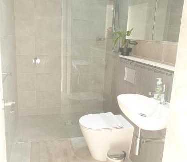 Lidcombe Apartamento | Luxury Loft 3 Bed, 2 Bath, Sleeps 6, Pool, BBQ, No parties