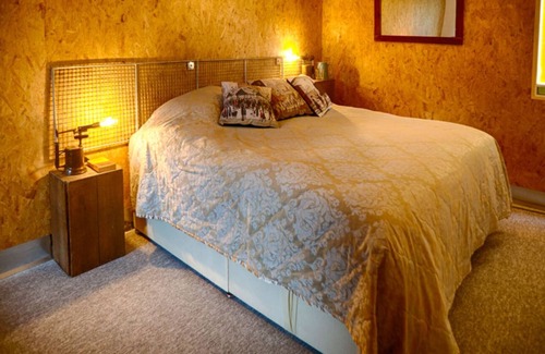 Muchelney Casa | Luxury loft design barn, with private heated pool, hot tub, steam room and sauna