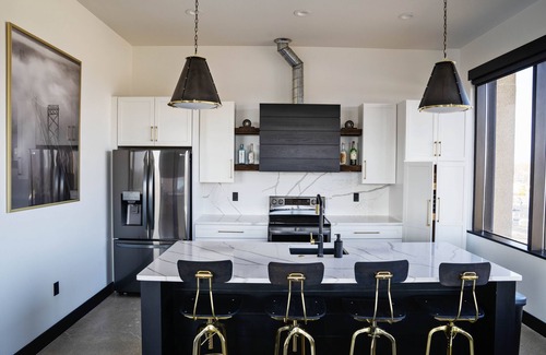 Wyandotte Apartamento | Luxury loft in the heart of Downtown Wyandotte