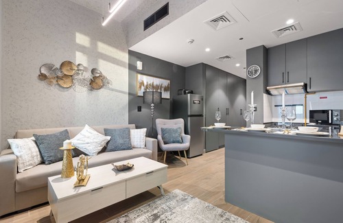 Al Quoz Apartamento | Luxury london style studio