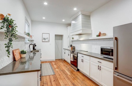 Lancaster Casa | Luxury Manor on Mulberry in the heart of Downtown Lanc