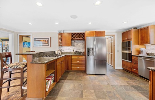 Stowe Area Casa | Luxury Mansfield View Home - 4 beds, 5 baths, 2.5 miles to Stowe Moutain Resort