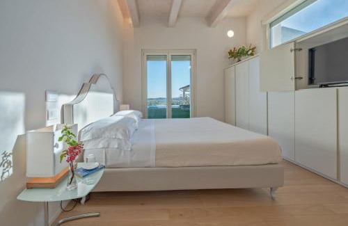 Foiano della Chiana Apartamento | Luxury Marigold Cortona View I Comfort Sauna & Infinity Pool