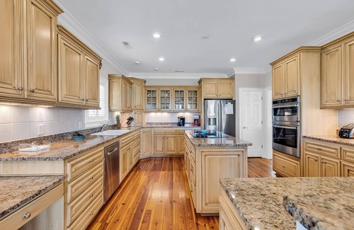 Litchfield by the Sea Casa | Luxury marsh front home offering both beach and marsh