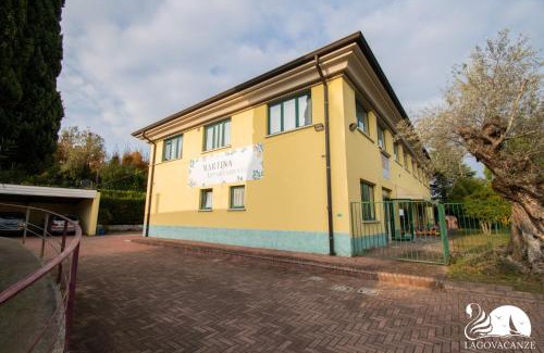 Moniga del Garda Apartamento | Luxury Martina Appartamenti