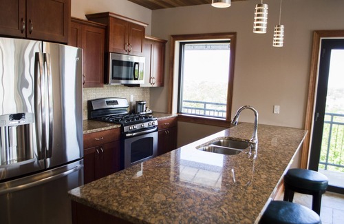 North Central Columbia Apartamento | Moderno Centro Moderno Columbia Lofts. 2 Dormitorios, 2 Baños
