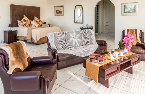 Hibiscus Coast Otro | Luxury Modern Farm House B&B -Golf, recorrido por la granja, ciclismo de montaña, pesca, playa
