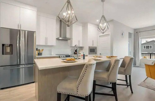 Calgary Casa | Luxury Modern Home - Livingstone