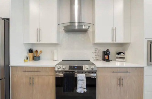 Calgary Casa | Luxury Modern Home - Livingstone