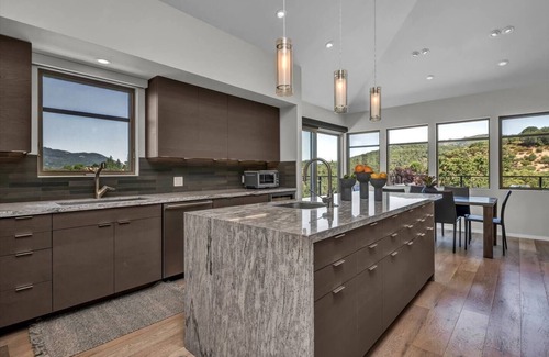 Fetters Hot Springs-Agua Caliente Casa | Luxury Modern Home w/ Views - 3 Acres | 4000 Sq Ft