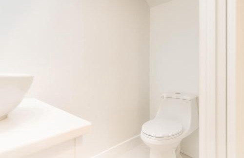Grand Oaks Apartamento | Luxury Modern Retreat 5 Minutes to Tampa Outlet