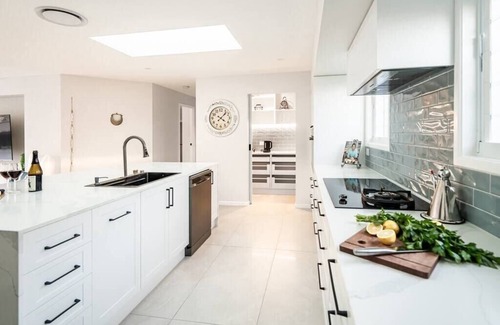 Mooloolaba Casa | Luxury Mooloolaba Retreat with Spa and Pool