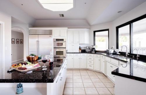Central Scottsdale Casa | Luxury Mountain Estate-Pool-Spa-BBQ+Bar-Fire pit