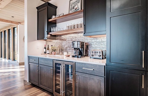 Sunday River Area Casa | Luxury mountain house with pool/Concierge service