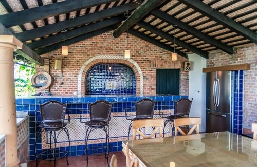 Ajijic Villa | Tropical Mountain Luxury Suite with Stunning Views