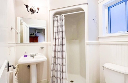 Proctorsville Condominio | Luxury Mtn. Condo w/ 2 King Beds 4 Miles to Okemo