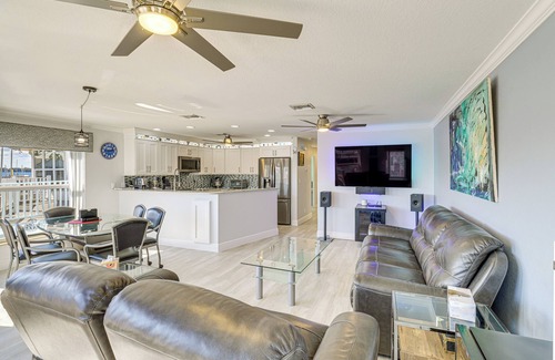 Nettles Island Casa | Luxury Nettles Island Home w/ Large Dock!