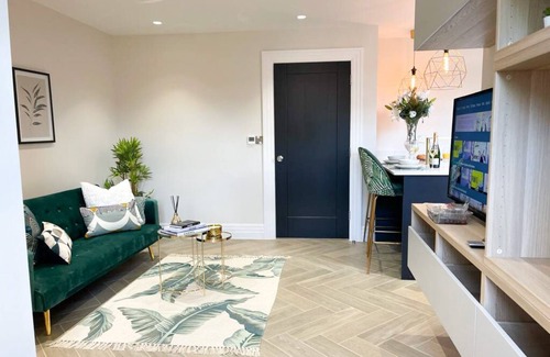 Reading Apartamento | Luxury New Build with under floor heating