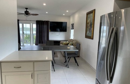 Discovery Bay Villa | Luxury Newly built two-bedroom modern Sunset villa with pool in Discovery Bay!