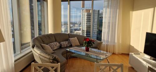 Maakri Apartamento | Luxury Nightlights NELLI Apartment