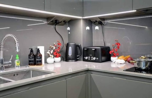 Whittington Apartamento | Luxury North London Haven