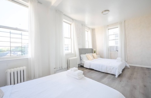 Southeast Yonkers Casa | Luxury NY Home 3BR with Easy Parking